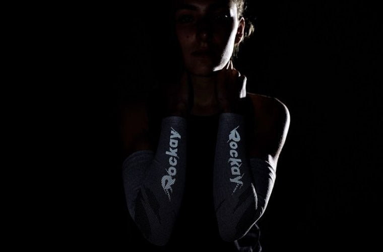 WHY ARM SLEEVES ARE MUST-HAVE FITNESS APPAREL